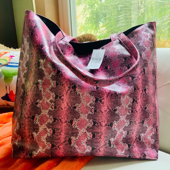 Saks fifth Avenue Pink snakeskin tote - Picture 12 of 16